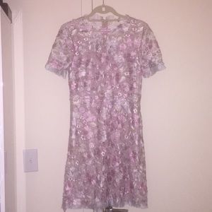 Tahari size 4 brand new lace floral dress